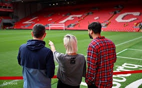 国王杯历史上一共有13场4-4，其中4场有巴萨参与